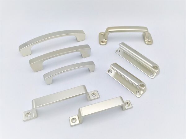 Aluminium meubelbeslag kopen in Alkmaar bij Postma en Postma