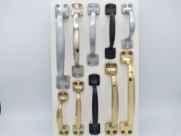 Raamgrepen kopen in Alkmaar bij Postma en Postma