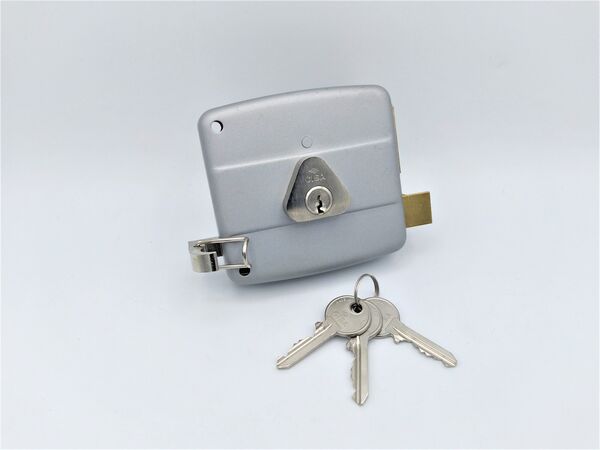 Cisa oplegsloten kopen in Alkmaar bij Postma en Postma