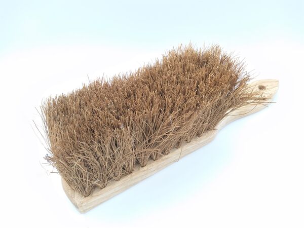 Bezems en borstels kopen in Alkmaar bij Postma en Postma